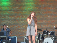 Klub Dobrej Piosenki występował z repertuarem piosenek Maryli Rodowicz na koncercie w Dzierzgoniu 2013