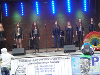 Klub Dobrej Piosenki występował z repertuarem piosenek Maryli Rodowicz na koncercie w Dzierzgoniu 2013